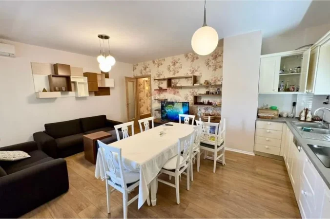 Tirane, shitet apartament , 105 m² 240.000 € 