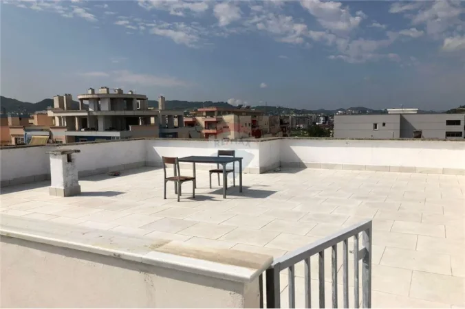 Tirane, shitet apartament , 100 m² 135.000 € (Rruga Teodor Keko, Tiranë)