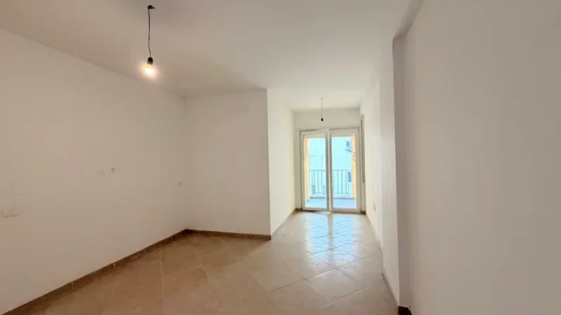 Tirane, shitet apartament 2+1+Ballkon Kati 3, 102 m² 193.000 € (Selitë 3D)