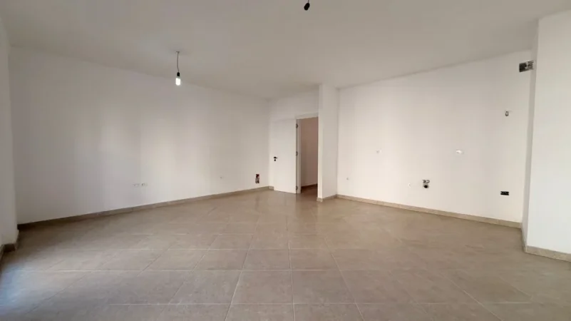 Tirane, shitet apartament 2+1+Ballkon Kati 3, 102 m² 193.000 € (Selitë 3D)