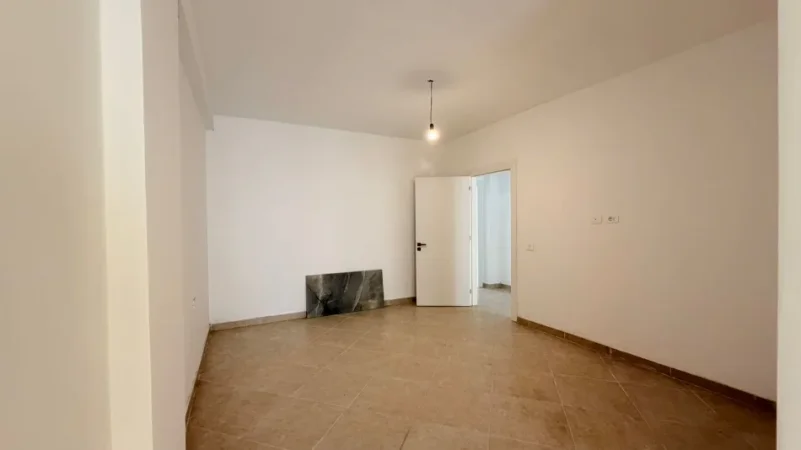 Tirane, shitet apartament 2+1+Ballkon Kati 3, 102 m² 193.000 € (Selitë 3D)