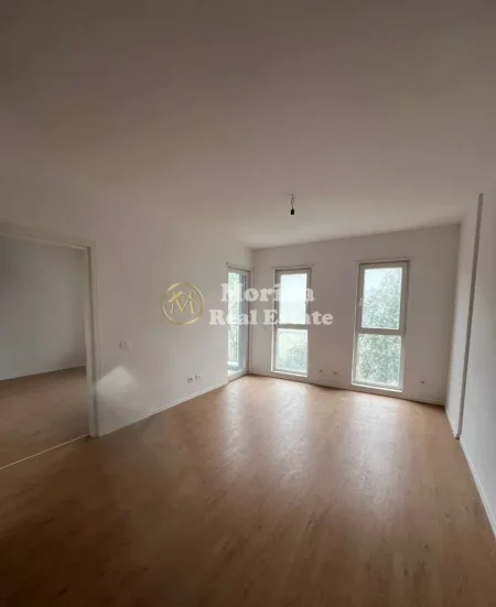 Tirane, jepet me qera apartament 1+1 Kati 1, 57 m² 380 € (Univers City)