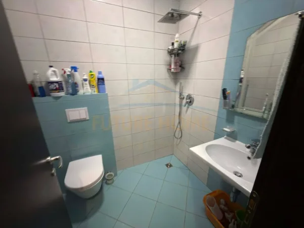 Tirane, shitet apartament 1+1 Kati 5, 58 m² 115.000 € 