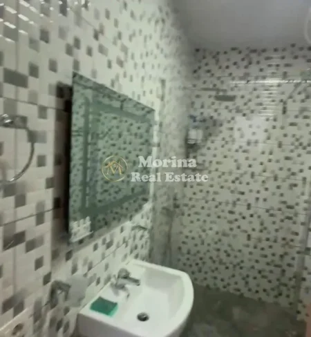 Tirane, jepet me qera apartament 1+1 Kati 4, 65 m² 500 € (Rruga e Dibres)