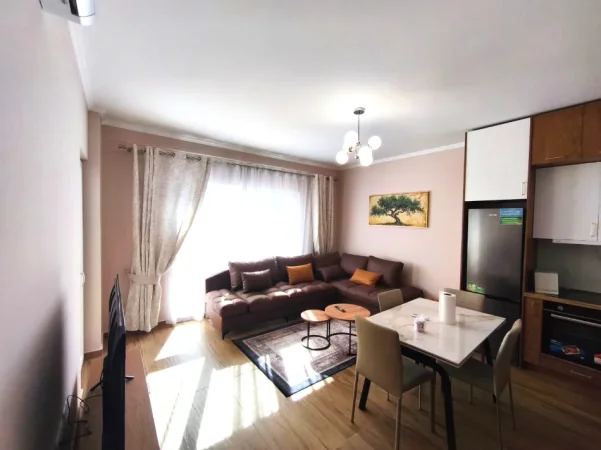 🏙️ Jepet me Qera Super Apartament Luksoz 1+1  tek Zogu i Zi