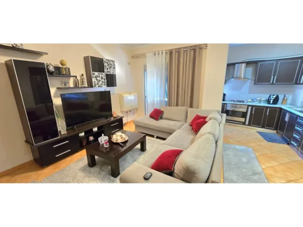 Tirane, shitet apartament 2+1+Aneks+Ballkon Kati 2, 104 m² 221.000 € (bulevardi i ri)