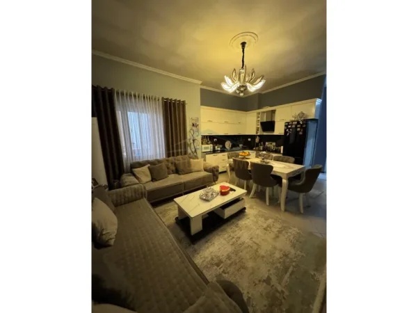 Tirane, Shitet Apartament 2+1, Unaza e Re, pran Bar Artistit, Kati 8, 103 m²,  155.000 €