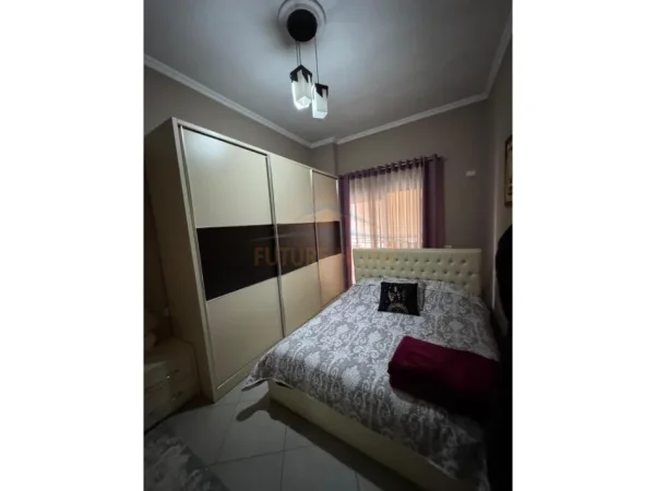 Tirane, Shitet Apartament 2+1, Unaza e Re, pran Bar Artistit, Kati 8, 103 m²,  155.000 €