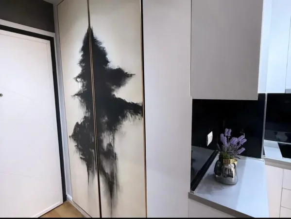 Tirane, jepet me qera apartament 1+1+Ballkon Kati 6, 77 m² 800 € (21 Dhjetori)