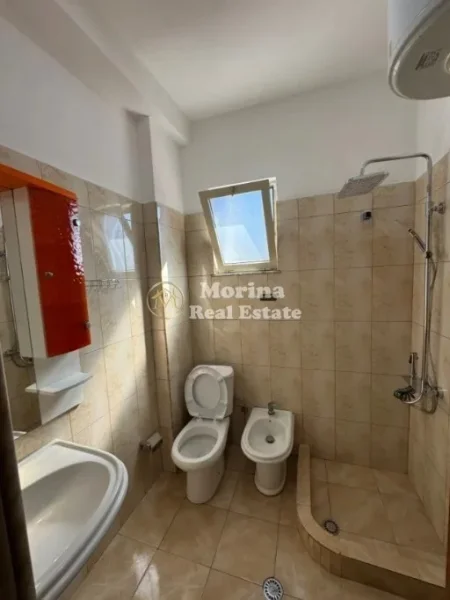 Tirane, jepet me qera apartament 1+1 Kati 2, 60 m² 400 € (Jordan Misja)