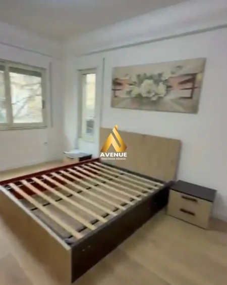 Tirane, shitet apartament 2+1+Ballkon Kati 2, 87 m² 180.000 € (Rruga Don Bosko)