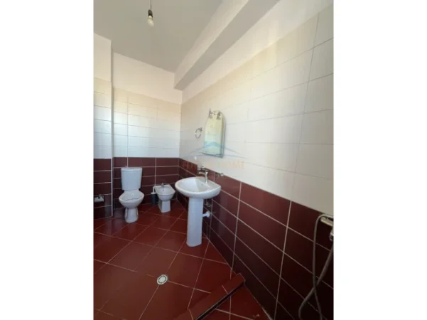 APARTAMENT 2+1 ME QERA , ASTIR