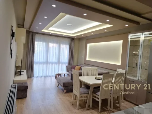 Tirane, jepet me qera apartament 2+1 Kati 3, 89 m² 900 € (Pazari i Ri)