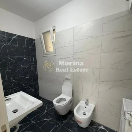 Tirane, jepet me qera apartament 2+1 Kati 2, 98 m² 600 € (Don Bosko)