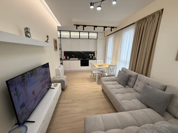 Tirane, jepet me qera apartament 1+1 , 70 m² 70.000 € (21 dhjetori)