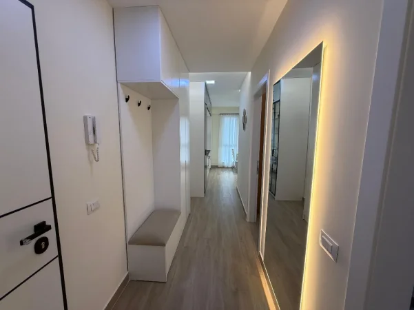 Tirane, jepet me qera apartament 1+1 , 70 m² 70.000 € (21 dhjetori)