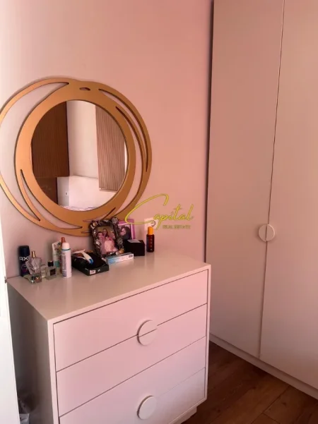 Tirane, shitet apartament 2+1 Kati 4, 76 m² 145.000 € (BRRYLI)