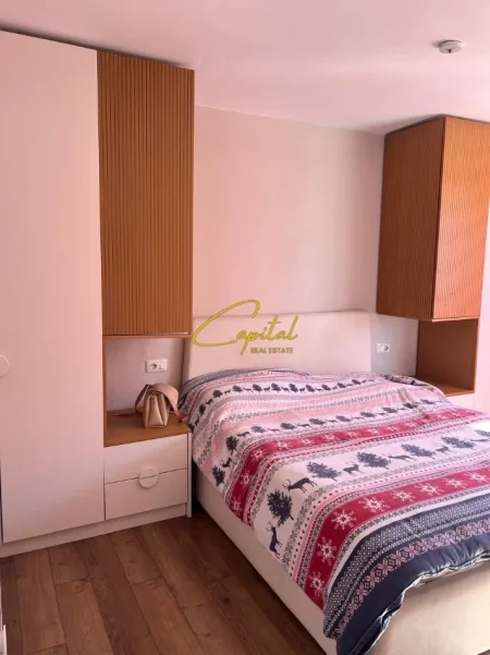 Tirane, shitet apartament 2+1 Kati 4, 76 m² 145.000 € (BRRYLI)