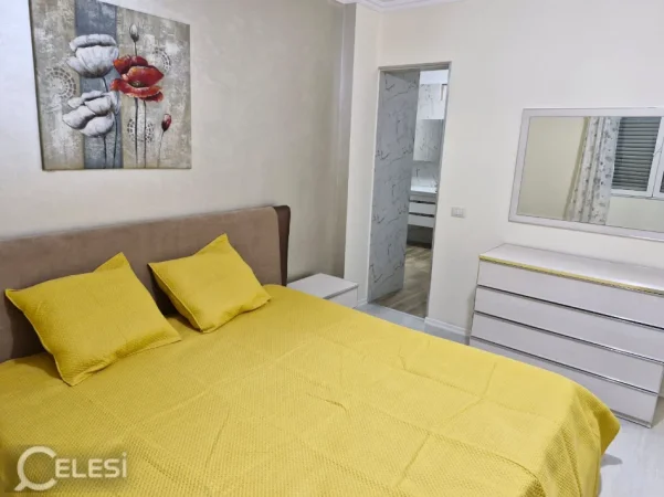 Tirane, shitet apartament 3+1+Ballkon Kati 4, 132 m² 223.000 € (XHAMLLIKU)