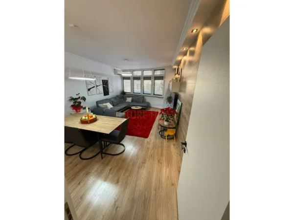 Tirane, shitet apartament 2+1 Kati 3, 115 m² 175.000 € 