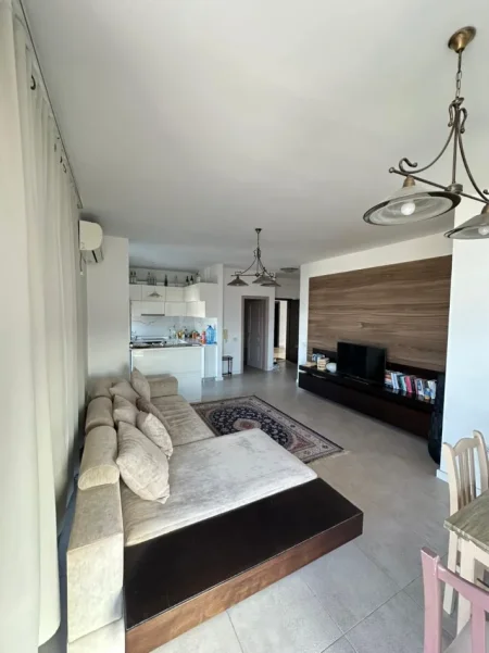 Tirane, shitet apartament 2+1+Aneks+Ballkon Kati 7, 104 m² 143.000 € (fresku , linze)