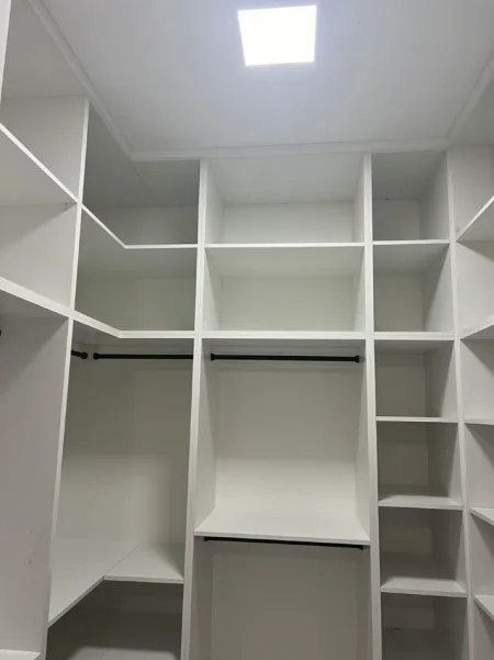 Tirane, jepet me qera apartament 1+1+Ballkon Kati 2, 70 m² 600 € 