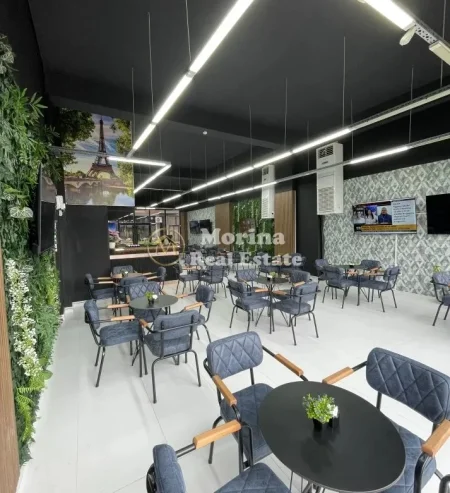 Tirane, jepet me qera ambjent biznesi Kati 0, 141 m² 1.100 € (5 Maji)