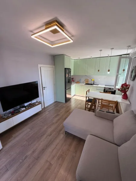 Tirane, shitet apartament 2+1+Aneks+Ballkon Kati 4, 77 m² 141.000 € (brryli)