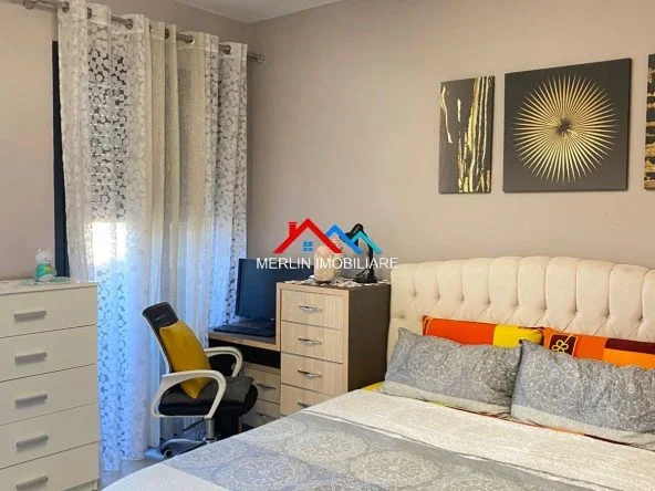 Tirane, jepet me qera apartament 1+1+Ballkon Kati 7, 68 m² 850 € (RRUGA GJIK KUQALI,STADIUMI DINAMO)