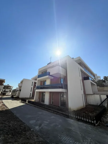 Tirane, shitet apartament 2+1 , 144 m² 288.169 € (Kompleksi Tulipan Residence, Mjull-Bathore)