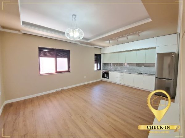 Tirane, jepet me qera Vile 3 Katshe Kati 0, 200 m² 1.200 Euro (Sauk)