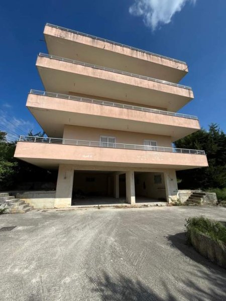 Tirane, shes truall 500 m² 700.000 Euro (Rruga e Luleve)