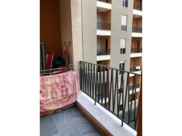 Tirane, shitet apartament 1+1 Kati 5, 66 m² 110.000 Euro (Oxhaku)