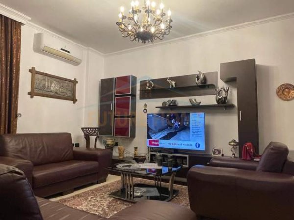 Tirane, shitet apartament Kati 4, 120 m² 150.000 Euro (gjon belushi)
