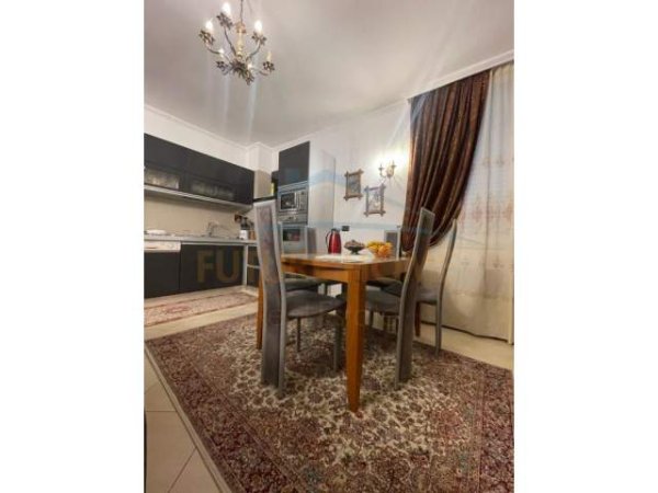 Tirane, shitet apartament Kati 4, 120 m² 150.000 Euro (fresku)