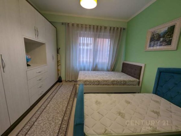 Tirane, jepet me qera apartament Kati 1, 123 m² 900 Euro (Kompleksi Delijorgji Tirana, Albania)