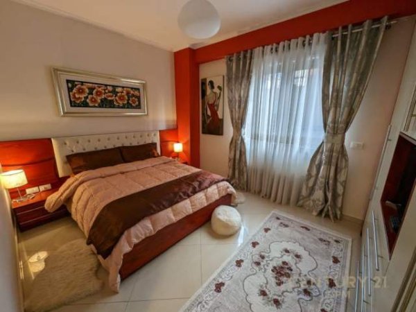Tirane, jepet me qera apartament Kati 1, 123 m² 900 Euro (Kompleksi Delijorgji Tirana, Albania)