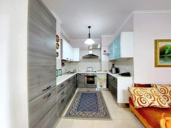 Tirane, shitet apartament 2+1+A+BLK 115 m² 178.000 Euro (Rruga Jordan Misja, Kompleksi Gener 2)