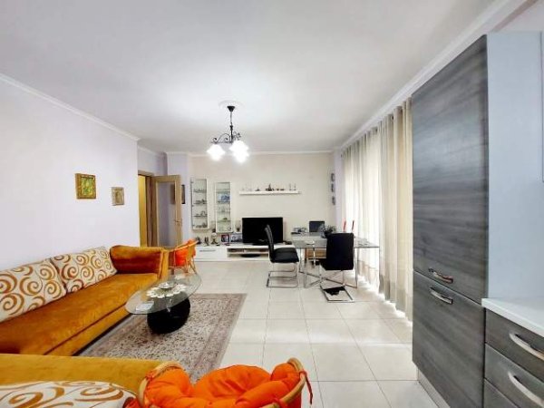 Tirane, shitet apartament 2+1+A+BLK 115 m² 178.000 Euro (Rruga Jordan Misja, Kompleksi Gener 2)