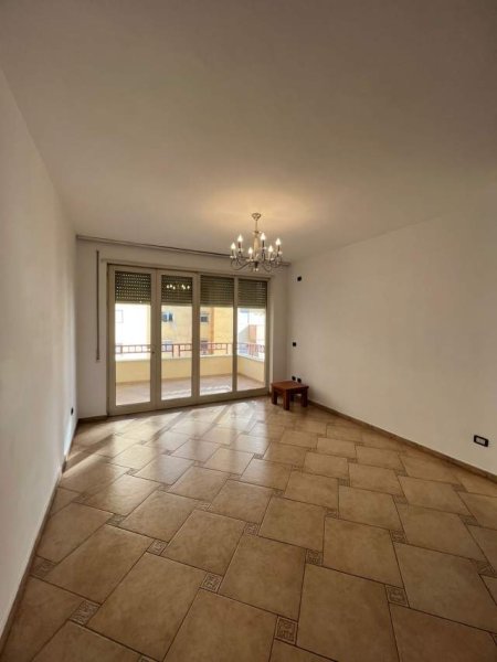 Tirane, shitet apartament 2+1+A+BLK Kati 6, 116 m² 232.000 Euro (Rruga e Elbasanit)