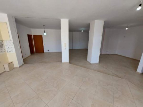 Tirane, shitet apartament 3+1+BLK Kati 9, 136 m² 165.000 Euro (Frederik Shiroka)