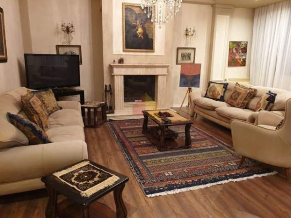 Tirane, jepet me qera 2+1+A Kati 2, 140 m² 1.200 Euro, (Bllok)