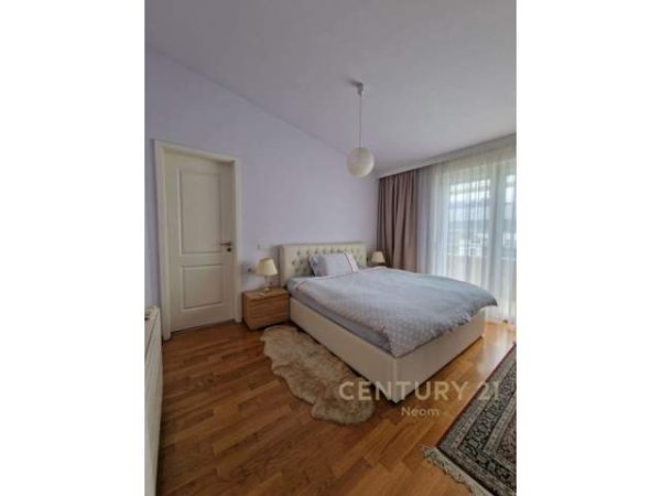Tirane, jepet me qera apartament 2+1+BLK Kati 4, 235 m² 1.200 Euro (Rezidenca Touch of the Sun, Sauk i Ri)