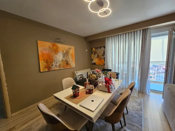 Tirane, shitet apartament 2+1 , 98 m² 223.009 € (Kompleksi AnA, Qytet Studenti)