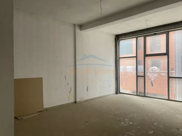 Tirane, shitet ambjent biznesi Kati 1, 69 m² 85.000 € (Paskuqan.)