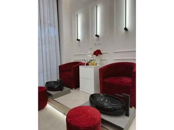 Tirane, jepet me qera ambjent biznesi Kati 0, 50 m² 690 € (Astir)
