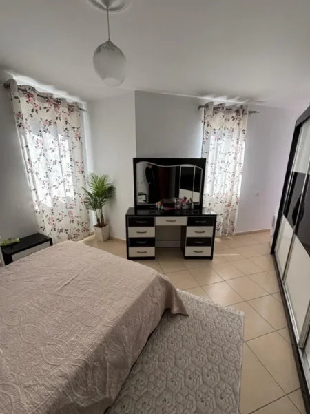 Tirane, shitet apartament 2+1 Kati 4, 77 m² 110.000 € (Rruga Besim Alla)