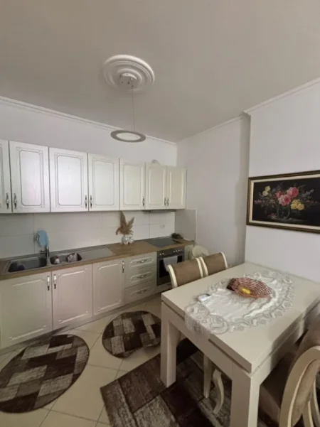 Tirane, shitet apartament 2+1 Kati 4, 77 m² 110.000 € (Rruga Besim Alla)