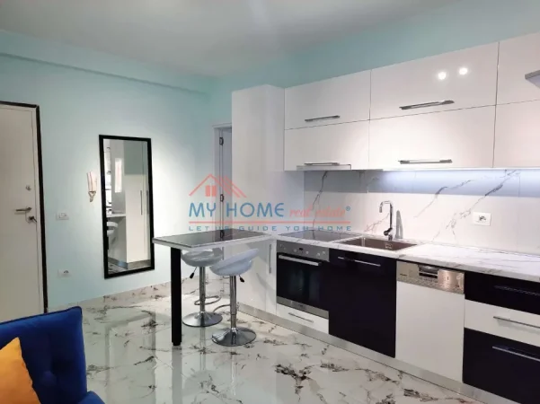 Tirane, jepet me qera garsonier 1+1 Kati 5, 43 m² 460 € (Don Bosko)