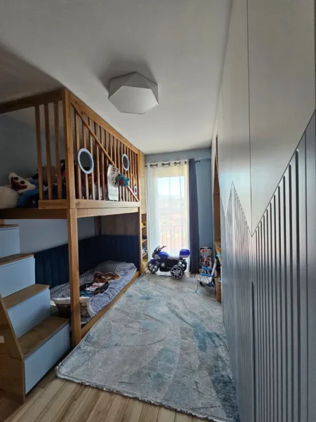 Tirane, shitet apartament 2+1 , 96 m² 212.000 € (KOMPLEKSI ANA , QYTETI STUDENT)